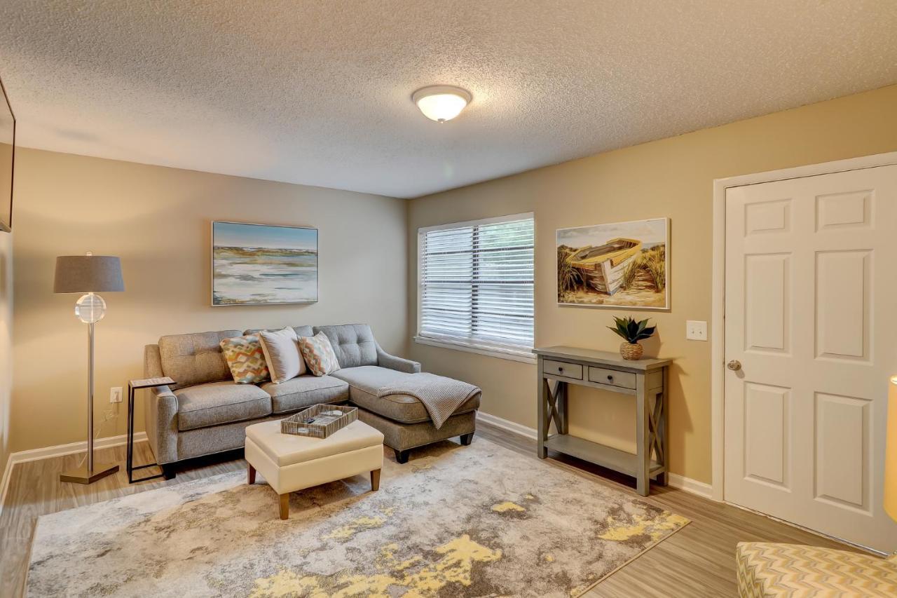 #111 Elaborate Condo Ideal Location 2Brm/2 Parking هيلتون رئيس جزيرة المظهر الخارجي الصورة