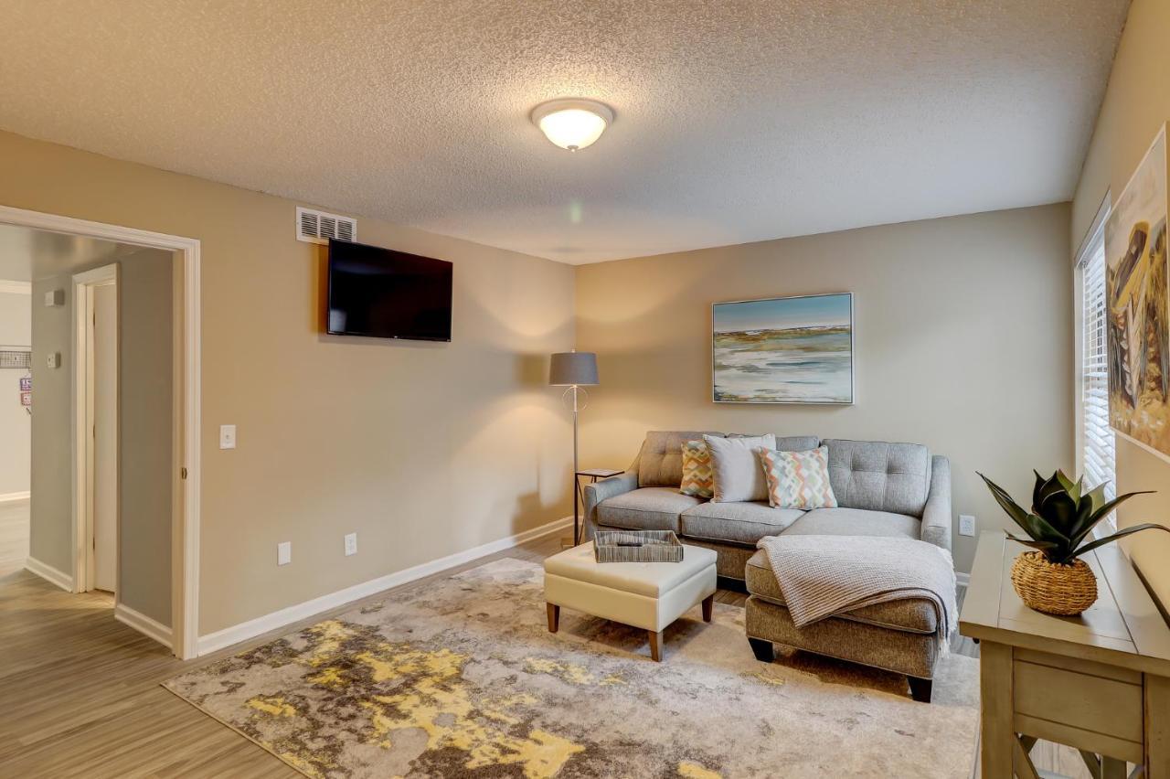 #111 Elaborate Condo Ideal Location 2Brm/2 Parking هيلتون رئيس جزيرة المظهر الخارجي الصورة
