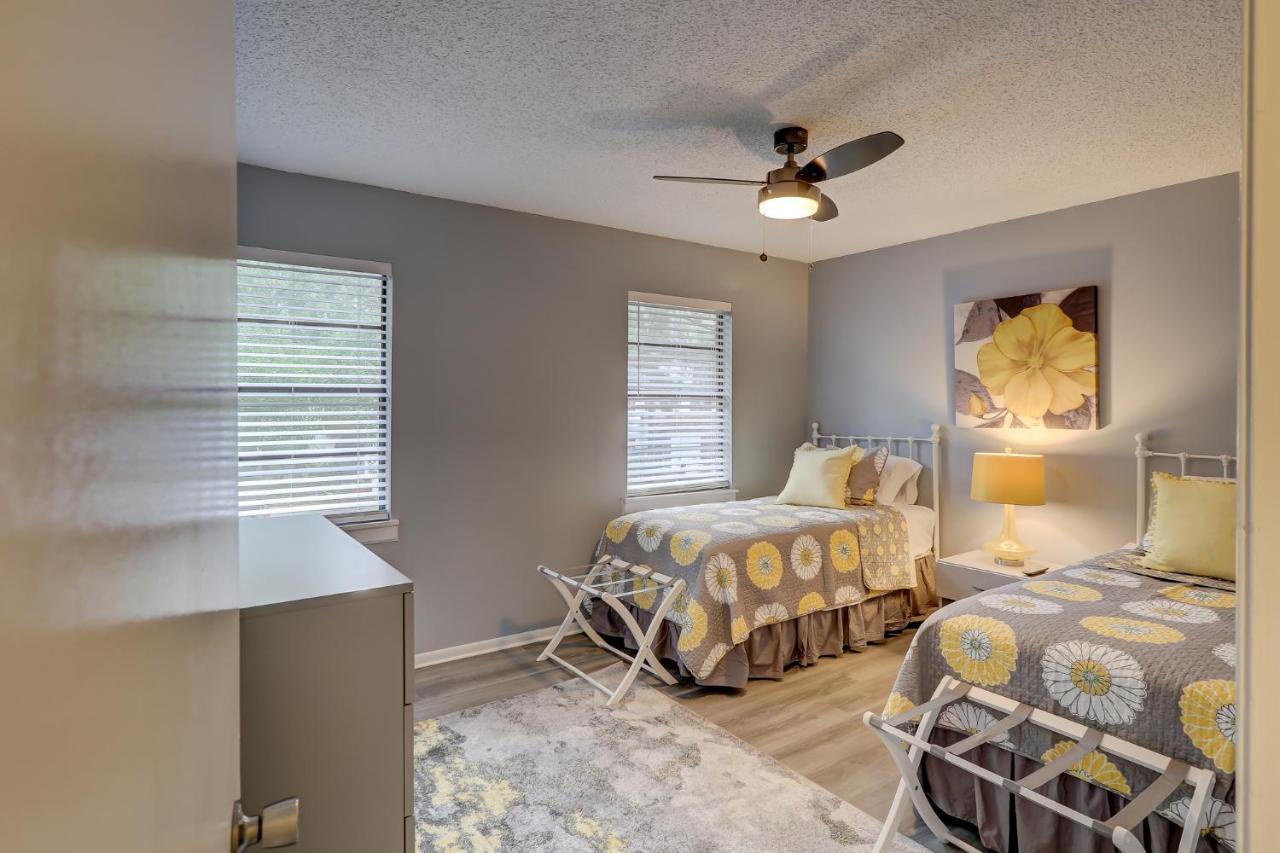#111 Elaborate Condo Ideal Location 2Brm/2 Parking هيلتون رئيس جزيرة المظهر الخارجي الصورة