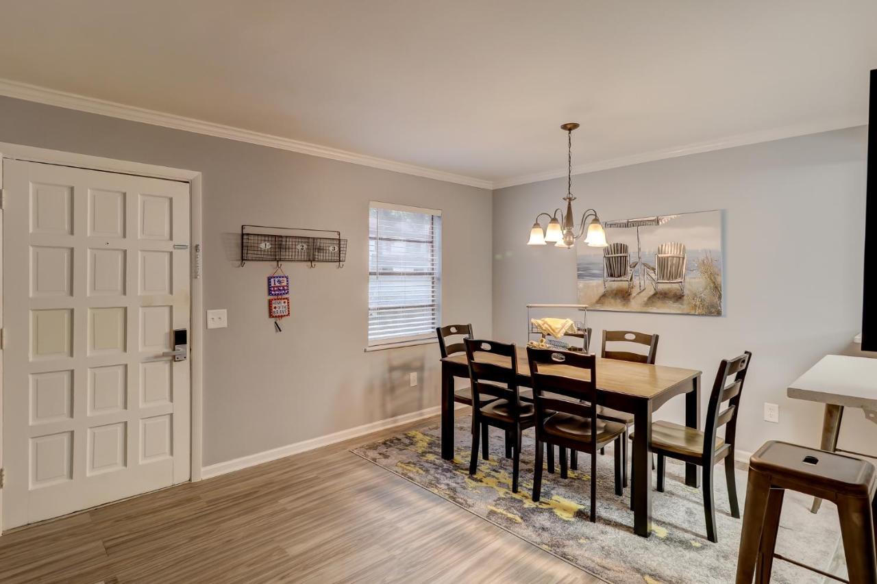 #111 Elaborate Condo Ideal Location 2Brm/2 Parking هيلتون رئيس جزيرة المظهر الخارجي الصورة